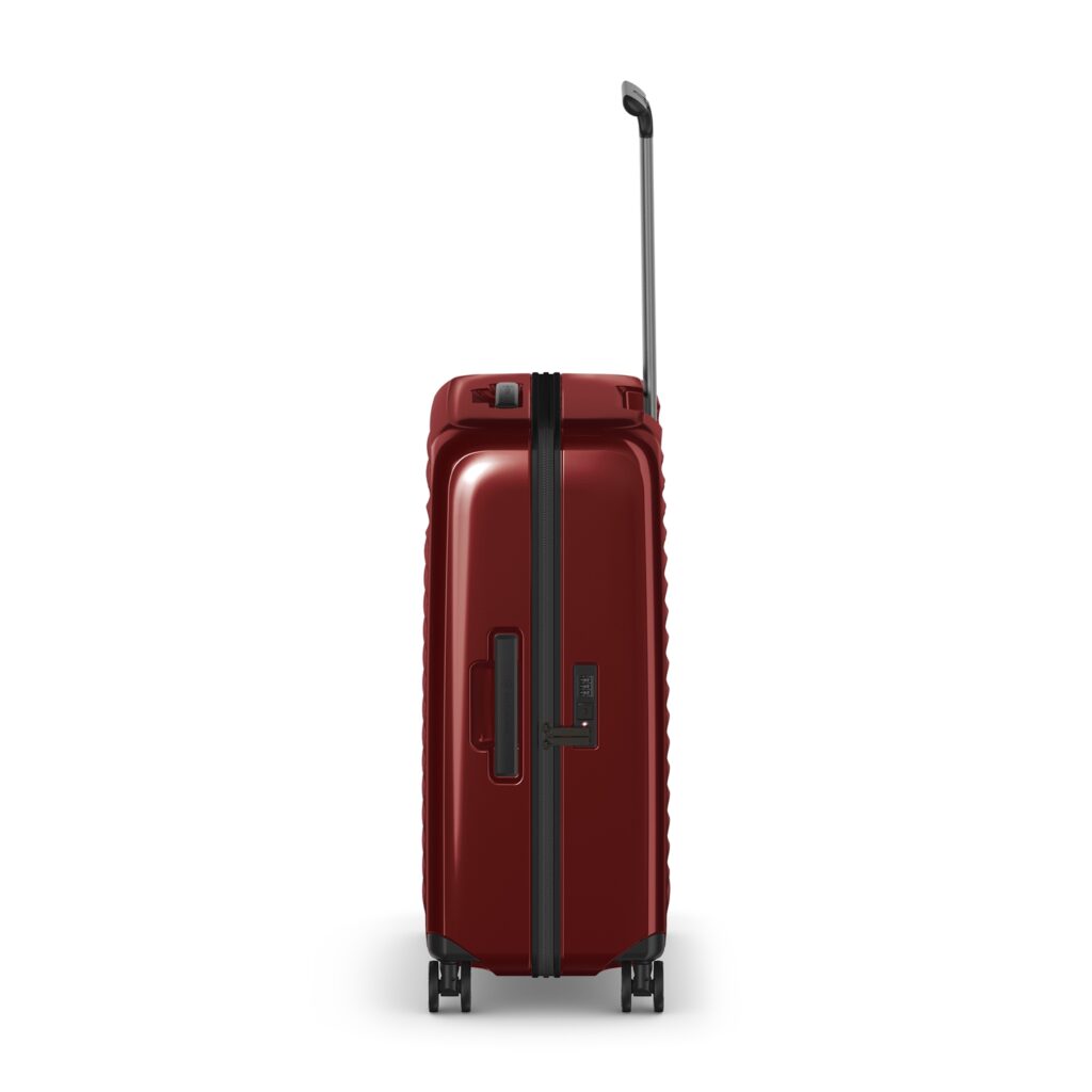Чемодан VICTORINOX Airox, красный, 100% поликарбонат Makrolon, 46x29x69 см, 74 л — Сумки женские с логотипом