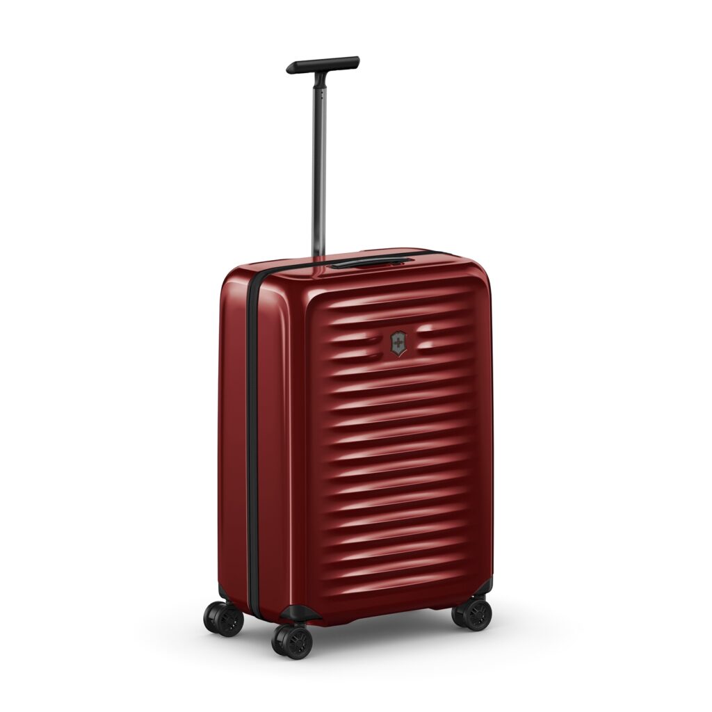 Чемодан VICTORINOX Airox, красный, 100% поликарбонат Makrolon, 46x29x69 см, 74 л — Сумки женские с логотипом
