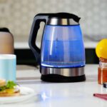 Электрический чайник Lumimore, стеклянный, серебристо-черный — 8 марта с логотипом