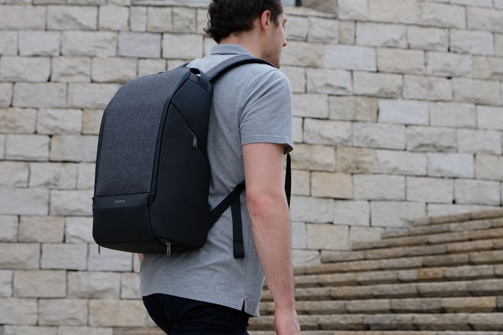 Рюкзак FlexPack Pro, темно-серый — Сумки женские с логотипом