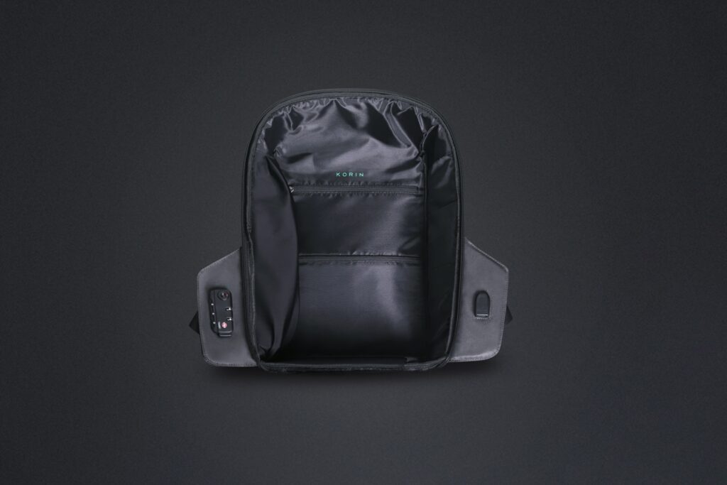 Рюкзак HiPack 43х33х16 см, черный — Сумки женские с логотипом