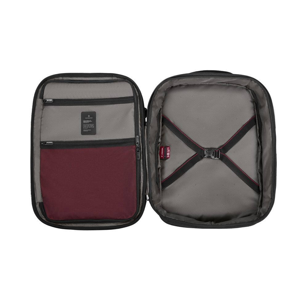 Рюкзак VICTORINOX Crosslight Boarding Bag, черный, RPET полиэстер, 39x22x53 см, 37 л — Сумки женские с логотипом