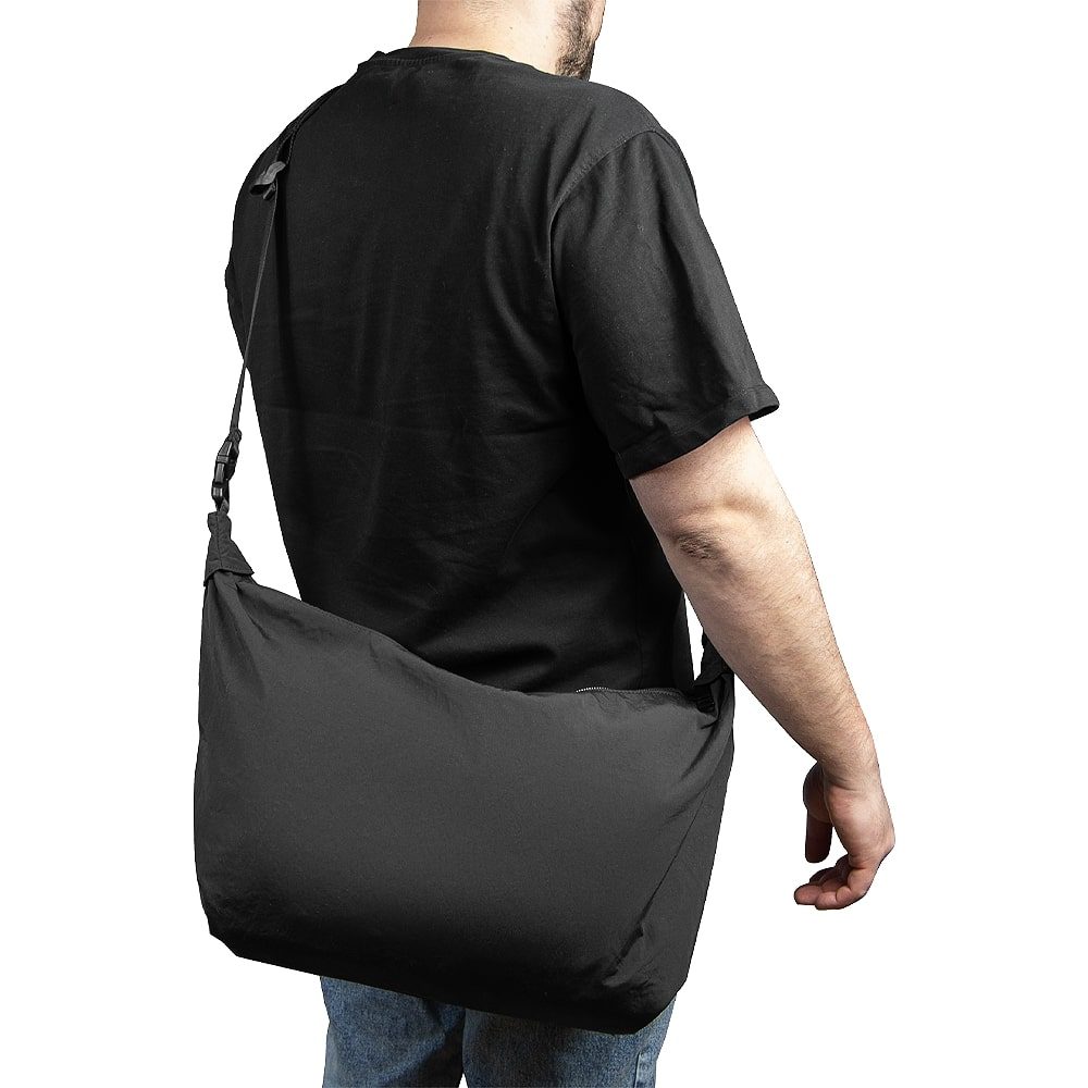 Сумка нейлоновая Messenger Bag Comfort Travel, чёрная — Сумки женские с логотипом