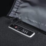 Водостойкий антикражный рюкзак Clickpack для ноутбука 15.6″ — Сумки женские с логотипом